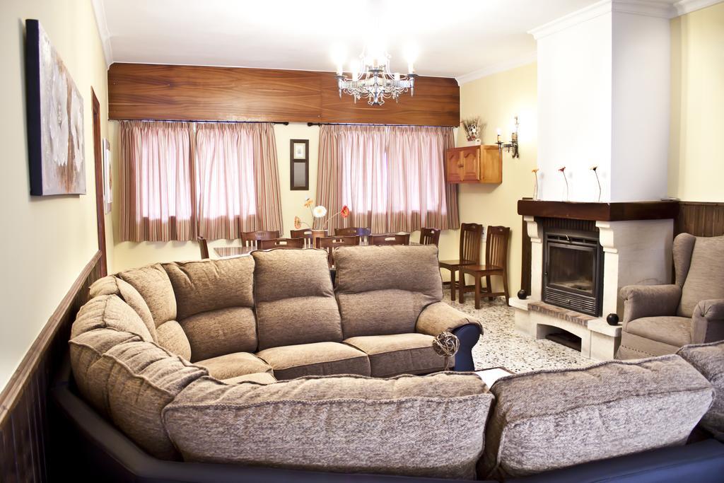 Cortijo Puerta Casas Rurales ออร์กิวา ห้อง รูปภาพ