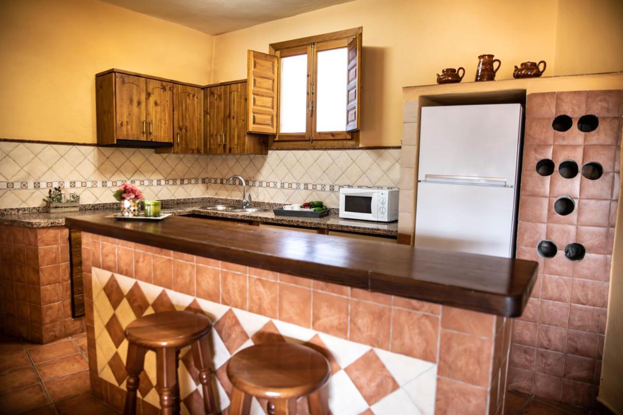 Cortijo Puerta Casas Rurales ออร์กิวา ภายนอก รูปภาพ